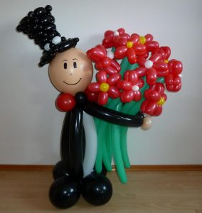 Ballonkünstler Pezi Referenz - Ballonblumen Figur bei Event in München