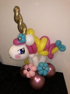 Einhorn mit bunten Farben