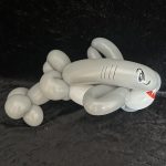 Hai gruselig aus Ballons gemacht